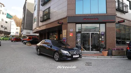 벤츠 e클래스 [유광 검정 전체랩핑] / 성남시 수정구 시흥동
