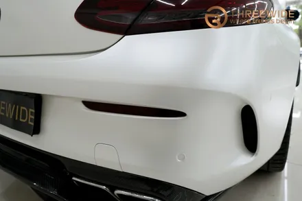 벤츠 c63amg 쿠페 에이버리 사틴 펄화이트 랩핑 / 성남,판교,분당.강남