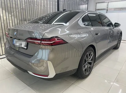 BMW G60 5시리즈 PPF는 어디가 제일 전문으로 잘할까요? (분당 랩핑, 사틴PPF, 무광PPF) / 성남시 수정구 시흥동