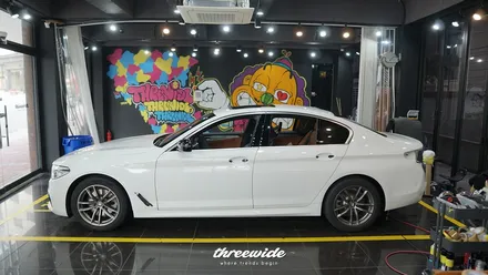 BMW 520D [사틴 블랙 전체랩핑] / 성남시 수정구 시흥동