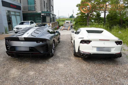 페라리 812 GTS 랩핑 전문점에서 커스텀 데칼 시공 / 성남,판교,분당.강남