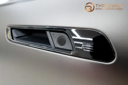 BMW i7, 국내 단 대만 존재하는 프리미엄 7시리즈 투톤 컬러! (#투톤랩핑 #하이글로시랩핑 #윈드쉴드 #실내PPF #M70튜닝 #바디튜닝 #가죽도색 #휠튜닝 #분당 #판교) / 성남시 수정구 시흥동