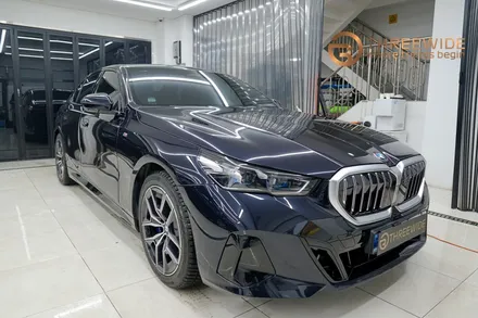 BMW 520i(G60), 신차를 위한 PPF 생활 보호 패키지! (#실내PPF #필러 #하이그로시 #분당 #판교) / 성남시 수정구 시흥동