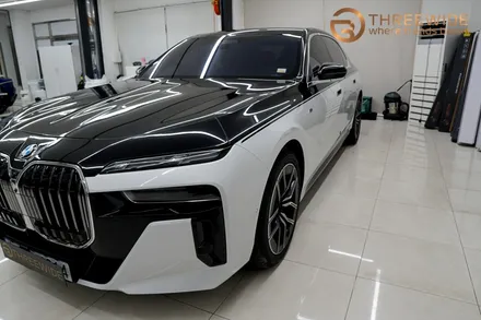 분당 BMW i7, 상단 투톤 고광택 투톤 랩핑 시공기 (#전체 #부분 #마이바흐룩 #판교 #코치라인) / 성남시 수정구 시흥동