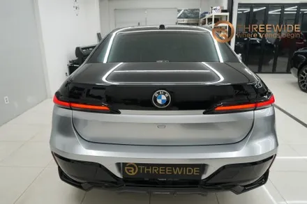 신형 BMW 7시리즈, 압도적인 포스를 느끼게 해줄 투톤 랩핑 시공! (#듀오톤랩핑 #크롬딜리트 #크롬죽이기 #코치라인 #분당 #판교) / 성남시 수정구 시흥동