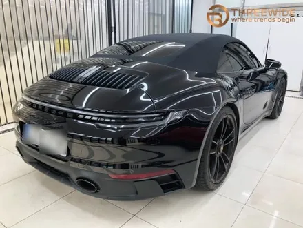 포르쉐 911(992) 카레라 4 GTS, 세라믹 블랙 하이글로시 고광택 전체 랩핑으로 새롭게! (#블루램프 #블루라이트 #블랙랩핑 #분당 #판교) / 성남시 수정구 시흥동