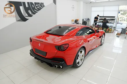 페라리 812 GTS 랩핑 전문점에서 커스텀 데칼 시공 / 성남,판교,분당.강남