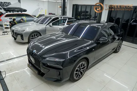 BMW i7, 럭셔리 대형 세단을 위한 블랙 크롬 딜리트 시공기! (#크롬죽이기 #크롬랩핑 #블랙랩핑 #분당 #판교) / 성남시 수정구 시흥동
