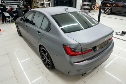 BMW 320i, 색상을 바꾸기 위해 도색은 그만! 전체 랩핑으로 손쉽게! (#무광그레이랩핑 #전체랩핑 #부분랩핑 #분당랩핑 #판교랩핑) / 성남시 수정구 시흥동