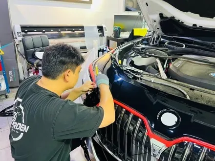 울산랩핑 BMW 740I 투톤랩핑 시공으로 완성된 프리미엄 감성 / 울산 남구