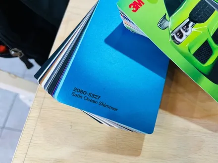 울산랩핑 기아 스팅어 시원한 바다 색상으로 전체랩핑 / 울산 남구