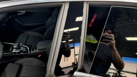 인천, 부천 아우디 A5도 실내 하이그로시가 민감해요! 흠집보호 제거를 위해 실내 PPF 시공이 필요합니다.(PPF전문점 프로테고) / 부천, 광명, 인천, 서울 강서