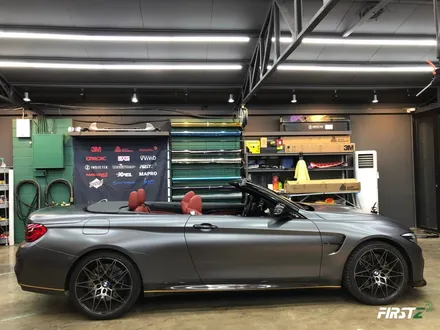 [대구랩핑][BMWM4전체랩핑][수입차전문] M4 F82 컨버터블 컴페티션 에이버리 메탈릭 사틴 다크그레이 전체랩핑 및 트론 포인트랩핑 시공 / 대구 수성구 중동