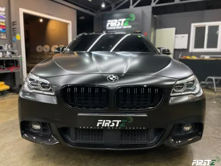 BMW f10 520d 아토믹틸에서 전체 사틴 블랙으로 랩핑 및 블랙 PPF / 대구 수성구