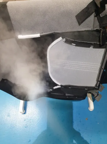 자동차 통풍 시트 라면 국물 제거 음식물 국물 냄새제거 의왕시 출장세차 / 성남, 분당, 판교