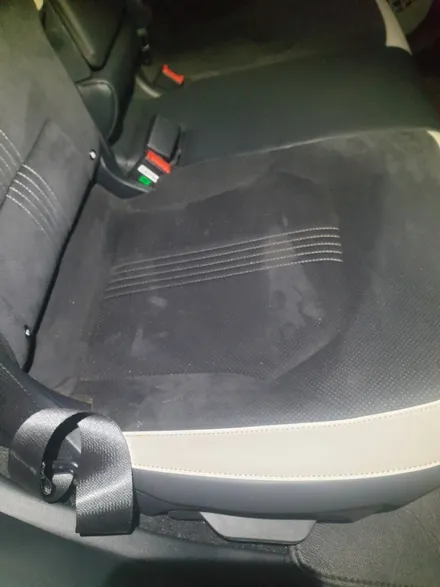 자동차 통풍 시트 라면 국물 제거 음식물 국물 냄새제거 의왕시 출장세차 / 성남, 분당, 판교