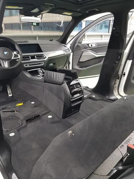 침수차 썬루프 창문 열림으로 빗물 유입 바닥 매트 탈거 bmw x5 / 성남, 분당, 판교