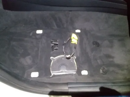 자동차실내크리닝 bmw330i 조수석 오바이트 구토 로 인한 실내세차 스피커탈거 세척 경기광주 출장세차 / 성남, 분당, 판교