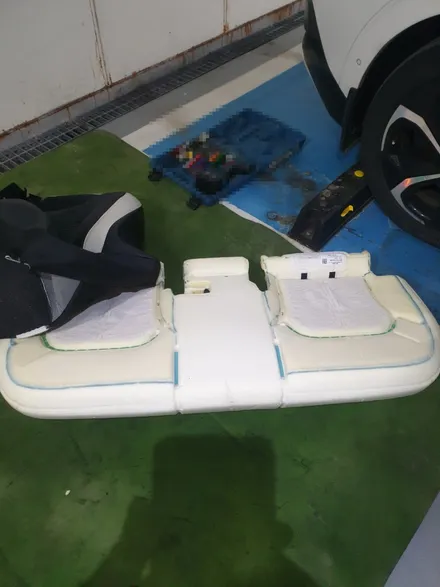 자동차 통풍 시트 라면 국물 제거 음식물 국물 냄새제거 의왕시 출장세차 / 성남, 분당, 판교