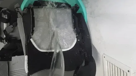 자동차 통풍 시트 라면 국물 제거 음식물 국물 냄새제거 의왕시 출장세차 / 성남, 분당, 판교