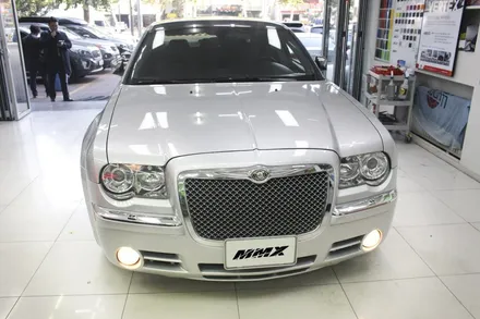 크라이슬러 300C 스모크 그레이 라이트필름 시공기 / 성동구 용답동