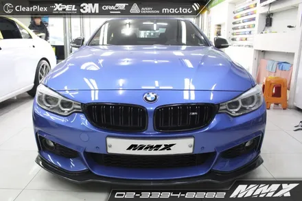 BMW 4시리즈! 고성능차량 느낌의 고급스러운 카본 실내랩핑 / 성동구 용답동