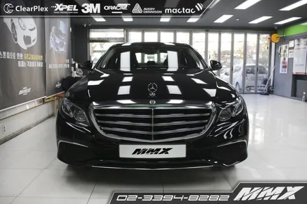 벤츠 E220d 거울이 되버린 유리창 브이쿨 K의 매력! / 성동구 용답동
