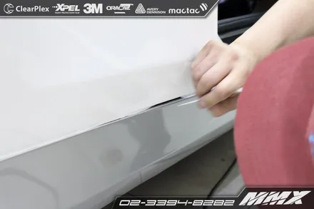 BMW 120d 사고 후 랩핑 재시공 / 성동구 용답동