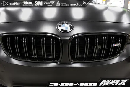 BMW M4 캐릭터라인을 살려주는 사틴블랙 전체랩핑 / 성동구 용답동