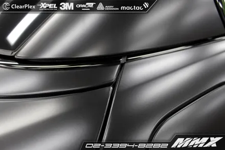 BMW M4 캐릭터라인을 살려주는 사틴블랙 전체랩핑 / 성동구 용답동