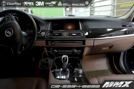 BMW 528i 카본 정확하고 깔끔한 실내랩핑으로 분위기 전환 / 성동구 용답동