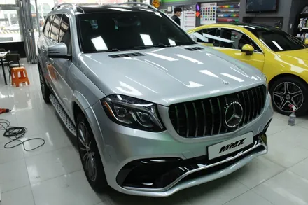 벤츠 GLS500 사틴다크그레이 전체랩핑 시공. / 성동구 용답동