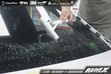 BMW X4 유리보호필름 클리어플렉스 MMX / 성동구 용답동