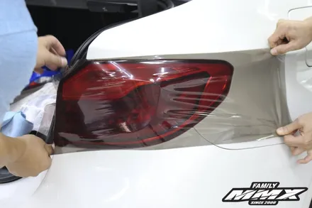 BMW 520D 루프스킨 라이트필름 그릴랩핑 이 모든걸 한자리에~ / 성동구 용답동