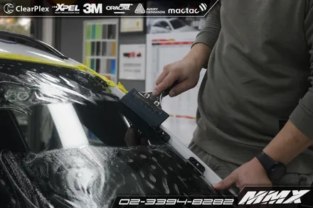 BMW X4 유리보호필름 클리어플렉스 MMX / 성동구 용답동