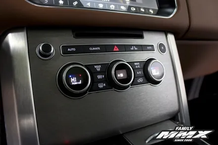 레인지로버 LWB SV 실내랩핑 / 성동구 용답동