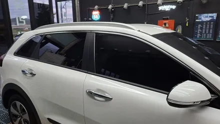 아산 니로 썬팅 재시공, 기존 필름 제거부터 꼼꼼하게