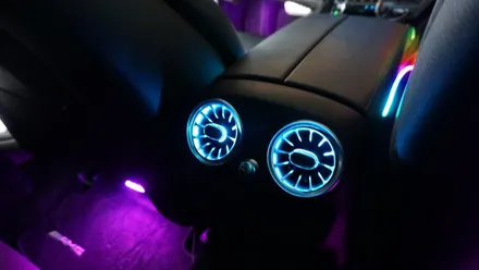 벤츠 C 클래스 쿠페 LED 송풍구 무빙 앰비언트 아산 배방 천안 종합선물세트