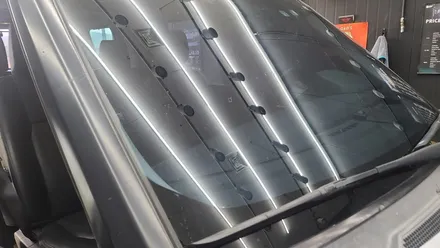 앗 뜨거워 여름이다 랜드로버 디스커버리 4 전면 선팅 윈도우틴팅 아산 배방 탕정 천안 글라스틴트 로데