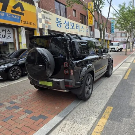 [디펜더 바디킷 작업] 랜드로버 디펜더 유광 블랙 바디킷 작업