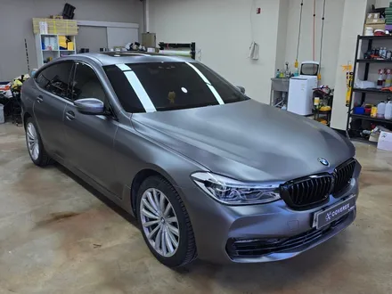 인천자동차랩핑 BMW 6GT 전체랩핑 3M필름 사틴 다크 그레이 / 인천 서구 경서동