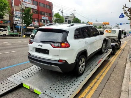 인천 남동구 지프 체로키 글라스틴트 펜더 썬팅 시공