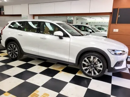 인천 신차패키지 볼보 V60 후퍼옵틱 프나세+클래식 썬팅