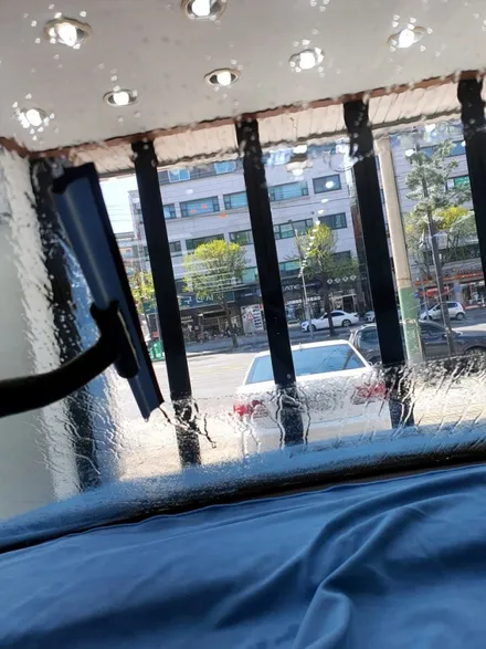 인천 카니발 4세대 글라스틴트 선셋 썬팅 시공
