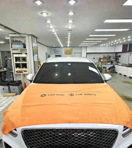 인천 썬팅 재시공 제네시스 GV70 스미스클럽 미러블루 썬팅 시공