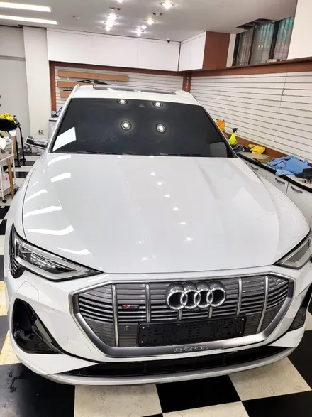 인천 신차패키지 아우디 E-TRON 스포트백 후퍼옵틱 클래식