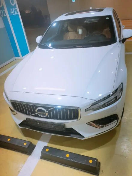 인천 볼보 S60 신차 썬팅패키지[고스트모터스]