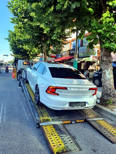 인천 신차패키지 볼보 S90 후퍼옵틱 GK 썬팅 시공