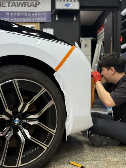 광주 랩핑 BMW 7시리즈 투톤 블랙&화이트 시공후기