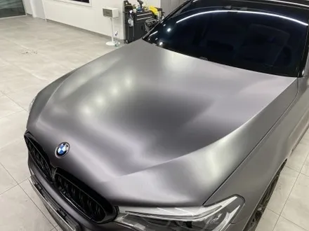 고양 랩핑, BMW G30 530i M 스포츠 세단 3m 사틴 다크 그레이 전체랩핑 / 고양시 덕양구 도내동